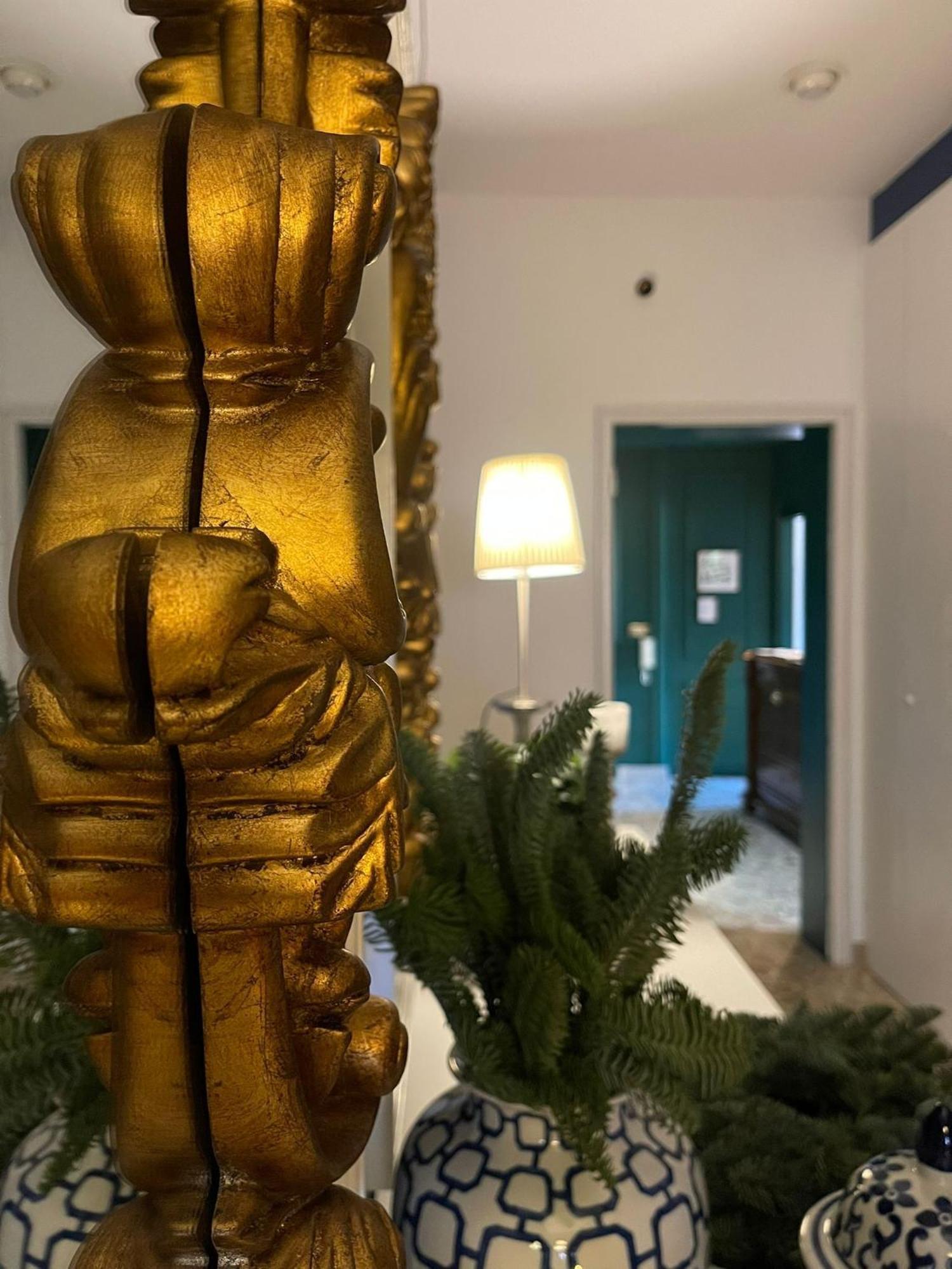Central Suite Bed&Breakfast — Photos 3